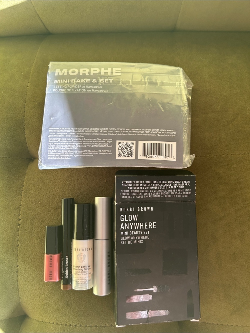 Bobbi Brown Glow Anywhere Mini Beauty Set & Morphe Translucent Mini Powder